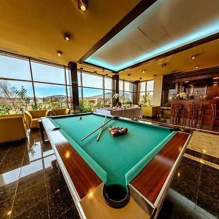 Apollo Wellness Club Hotel Marosszentgyörgy Kültér fotó