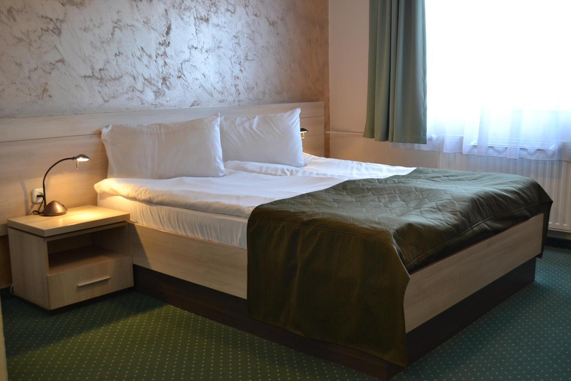 Apollo Wellness Club Hotel Marosszentgyörgy Kültér fotó