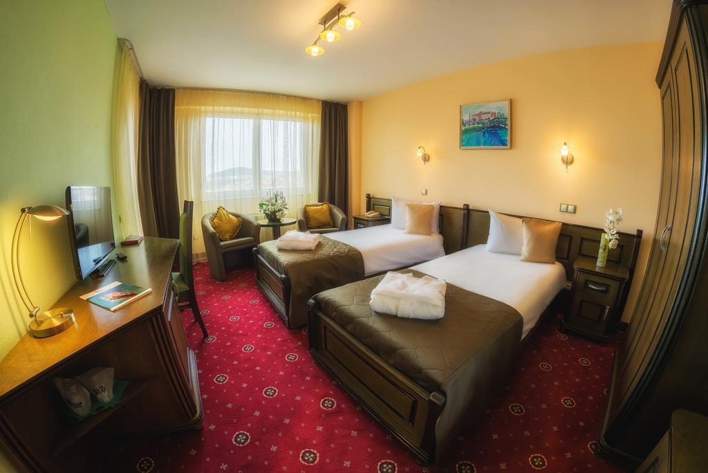 Apollo Wellness Club Hotel Marosszentgyörgy Kültér fotó