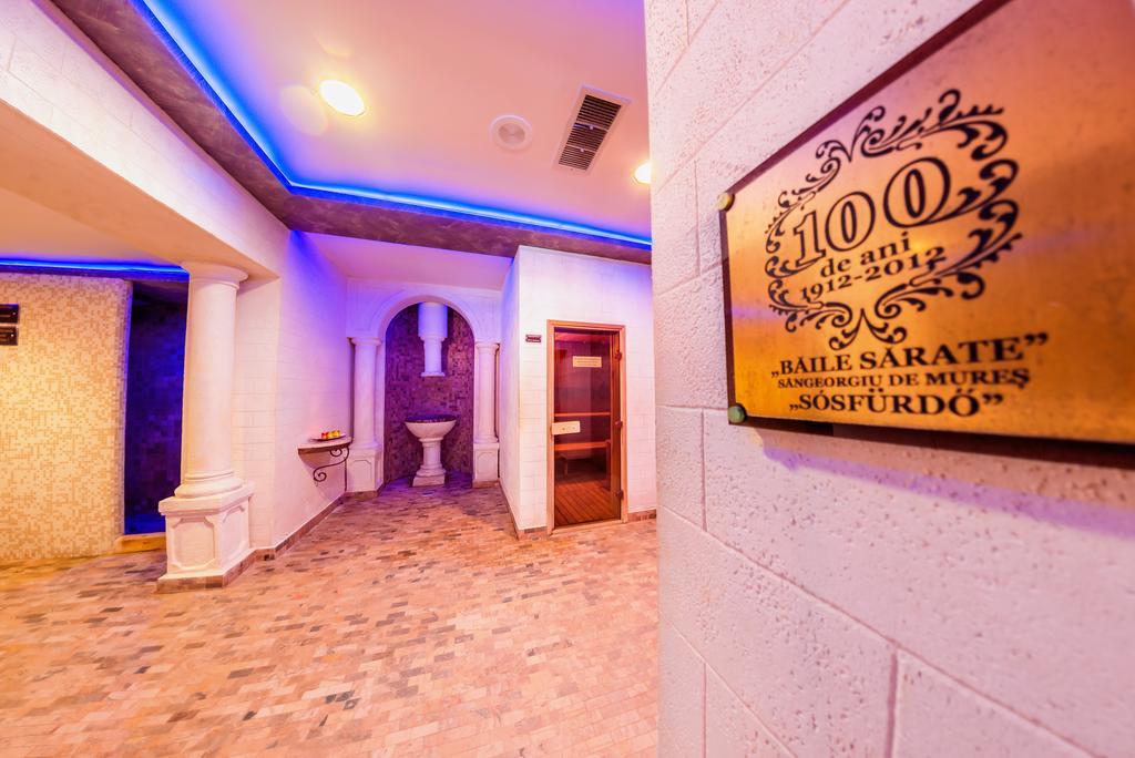 Apollo Wellness Club Hotel Marosszentgyörgy Kültér fotó