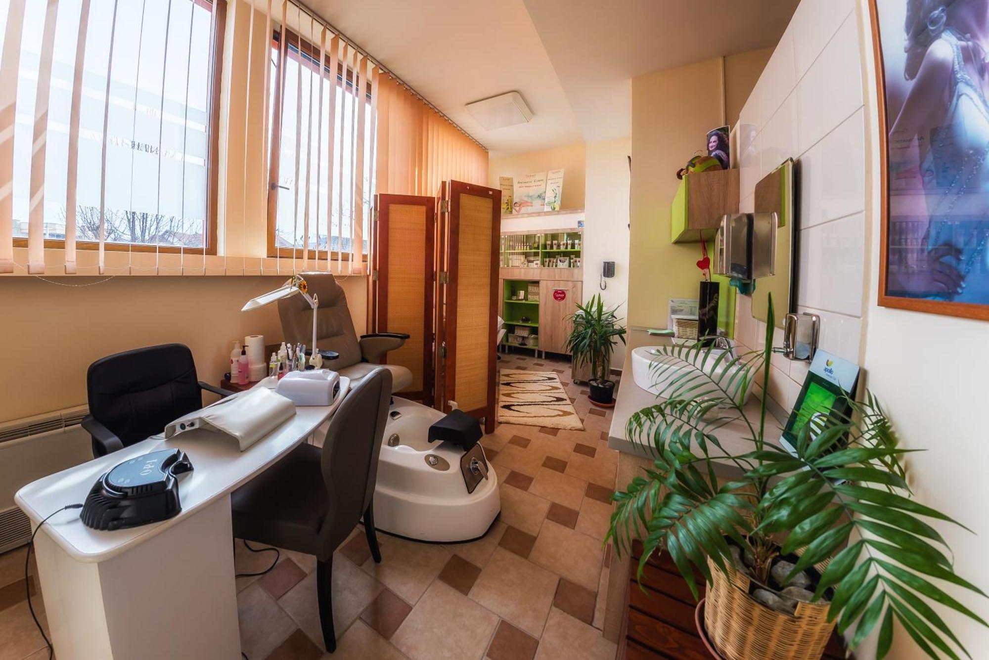 Apollo Wellness Club Hotel Marosszentgyörgy Kültér fotó