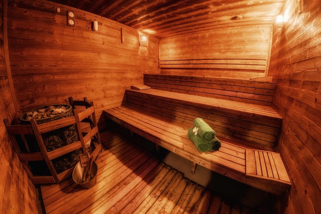 Apollo Wellness Club Hotel Marosszentgyörgy Kültér fotó